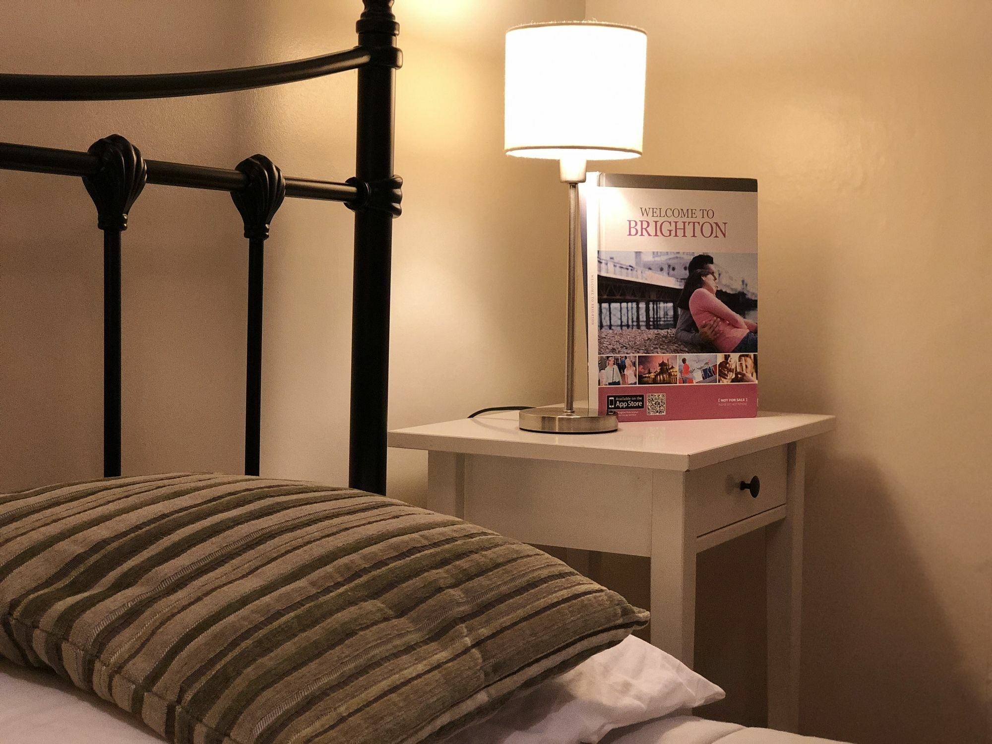 Alvia Hotel Brighton ภายนอก รูปภาพ